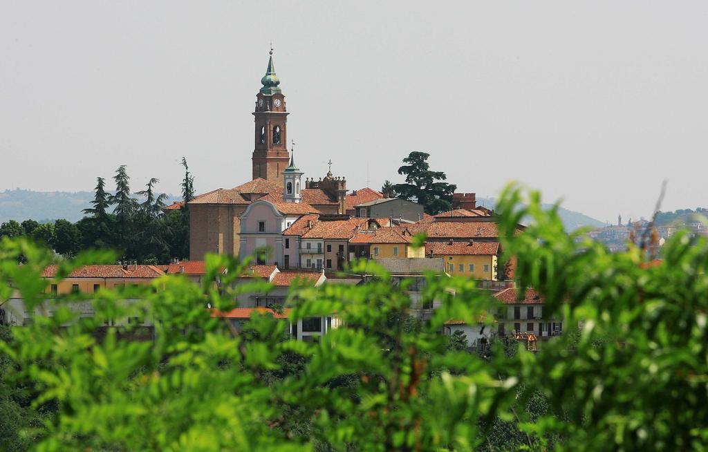 Bricco Pogliani Hotell CastellʼAlfero Exteriör bild